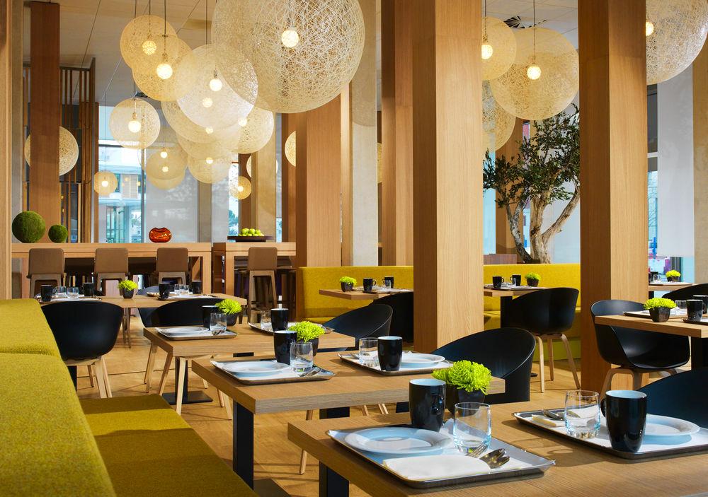 Hotel Courtyard By Marriott Montpellier Exterior foto
