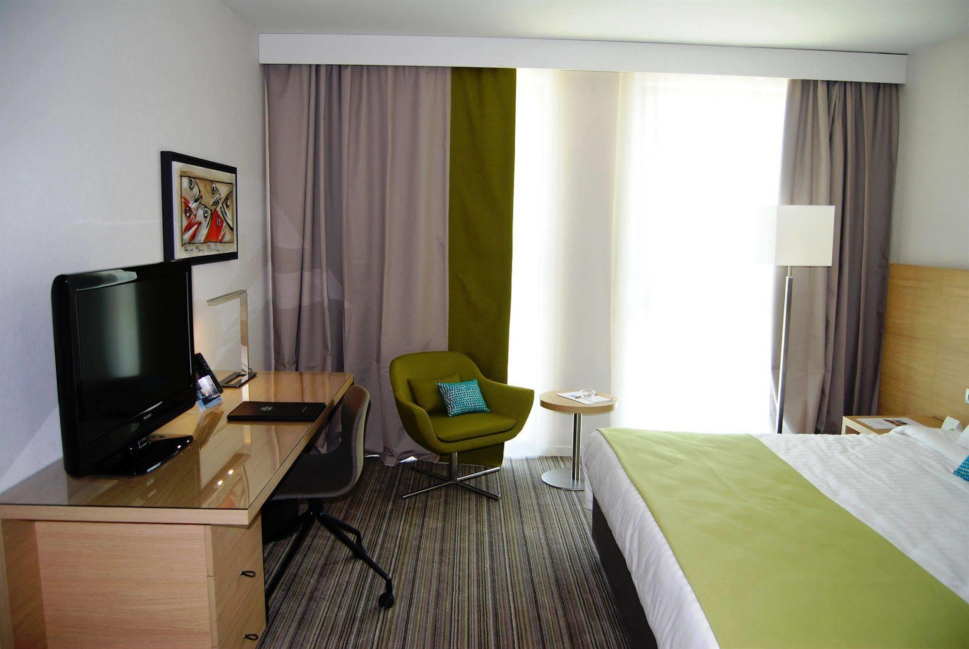 Hotel Courtyard By Marriott Montpellier Exterior foto